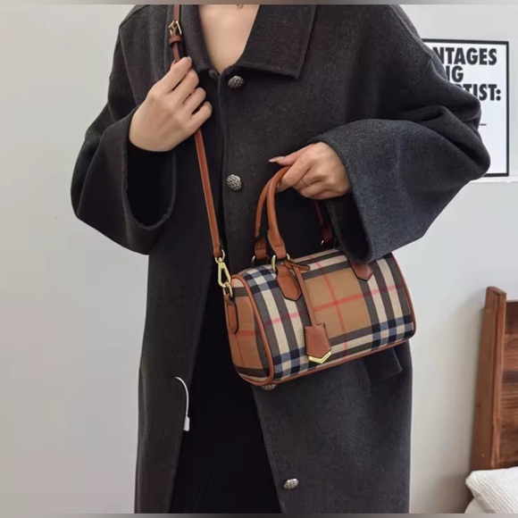 NEW $158 Brit London Preppy Plaid Brown Checkered Women's Bag - Picture 2 of 5